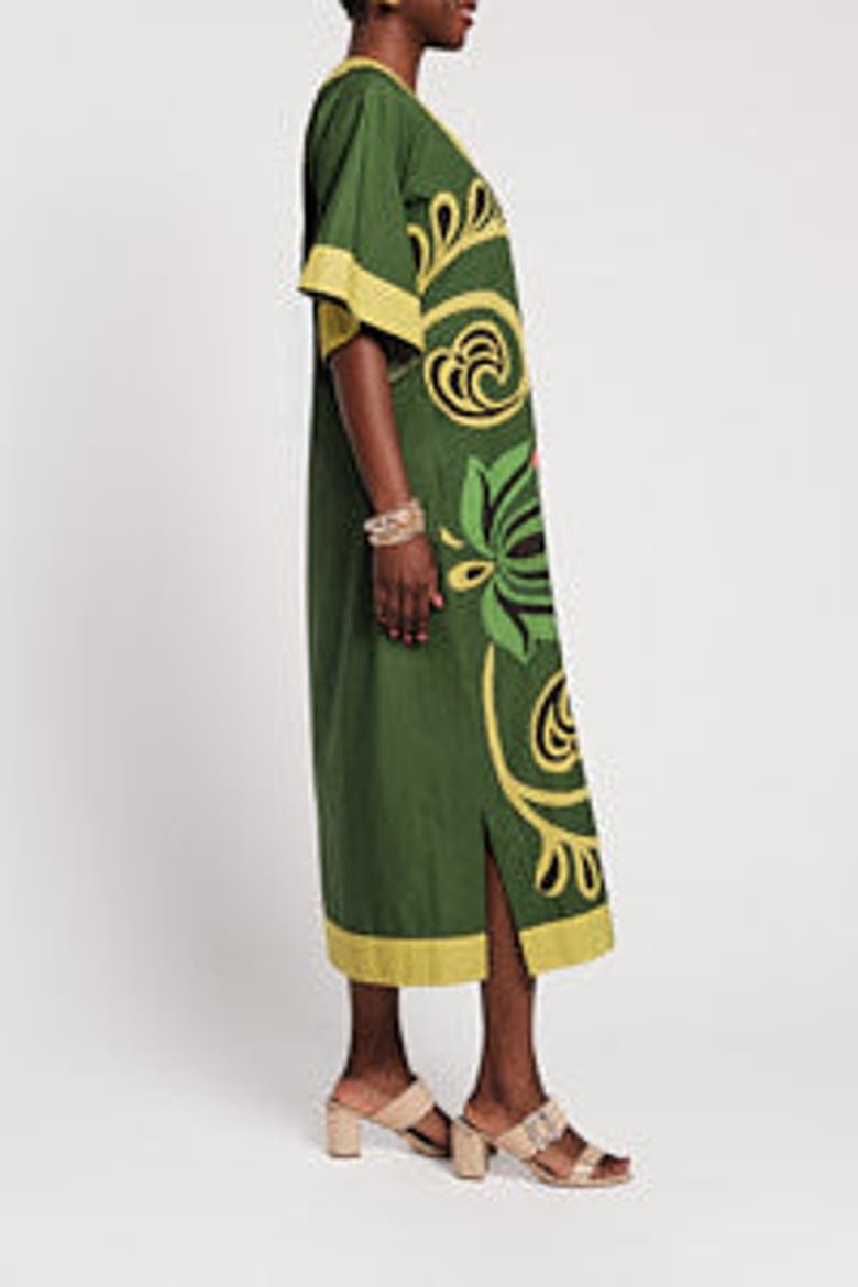Delightful Canopy Caftan