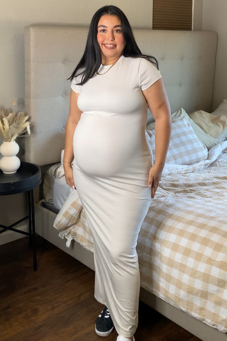 Fitted Short Sleeve Maxi Dress