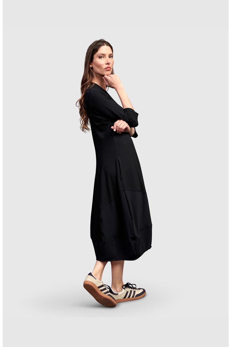 Tekbika Ines Cocoon Dress