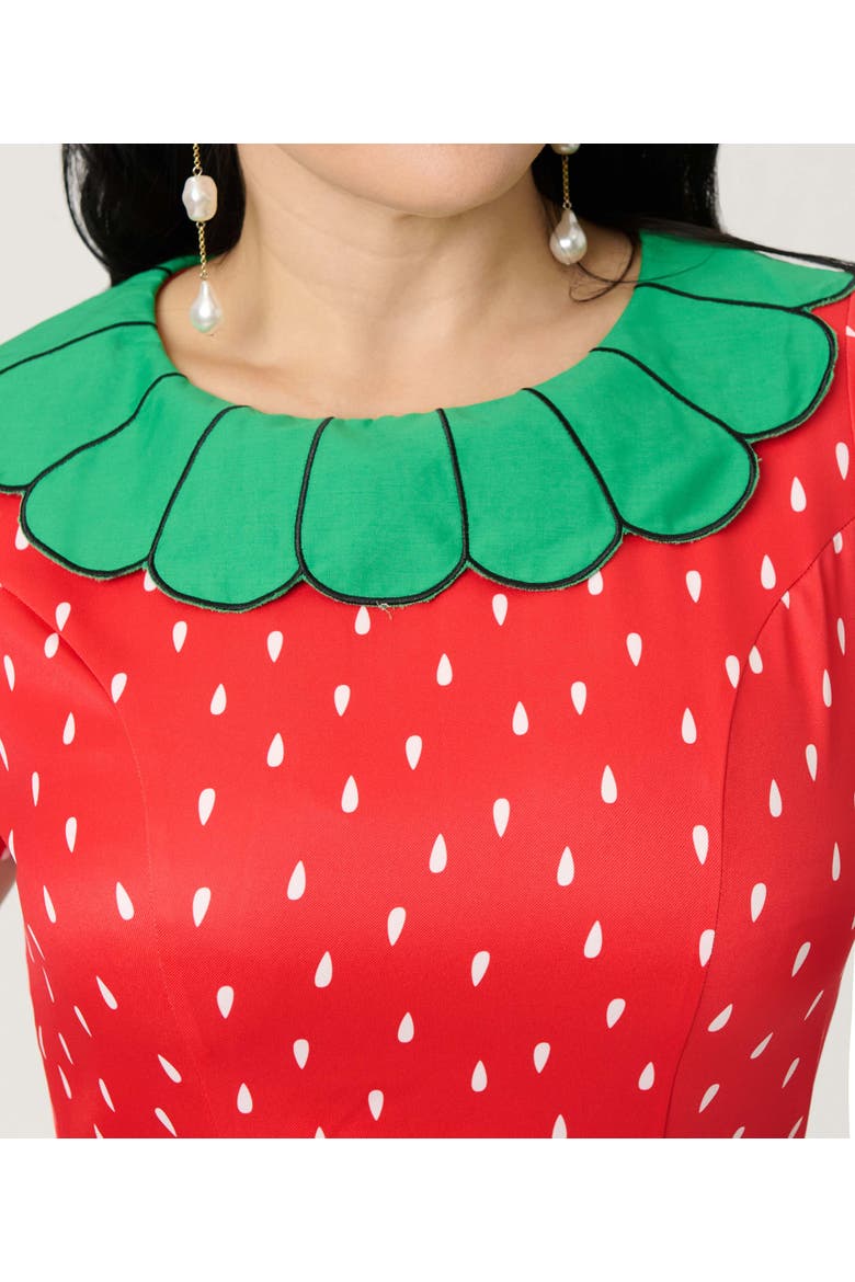 Petal Collar Flare Dress