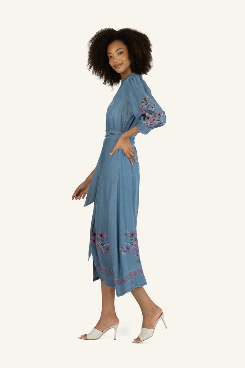 Lynn Dress with Flower Embroidery