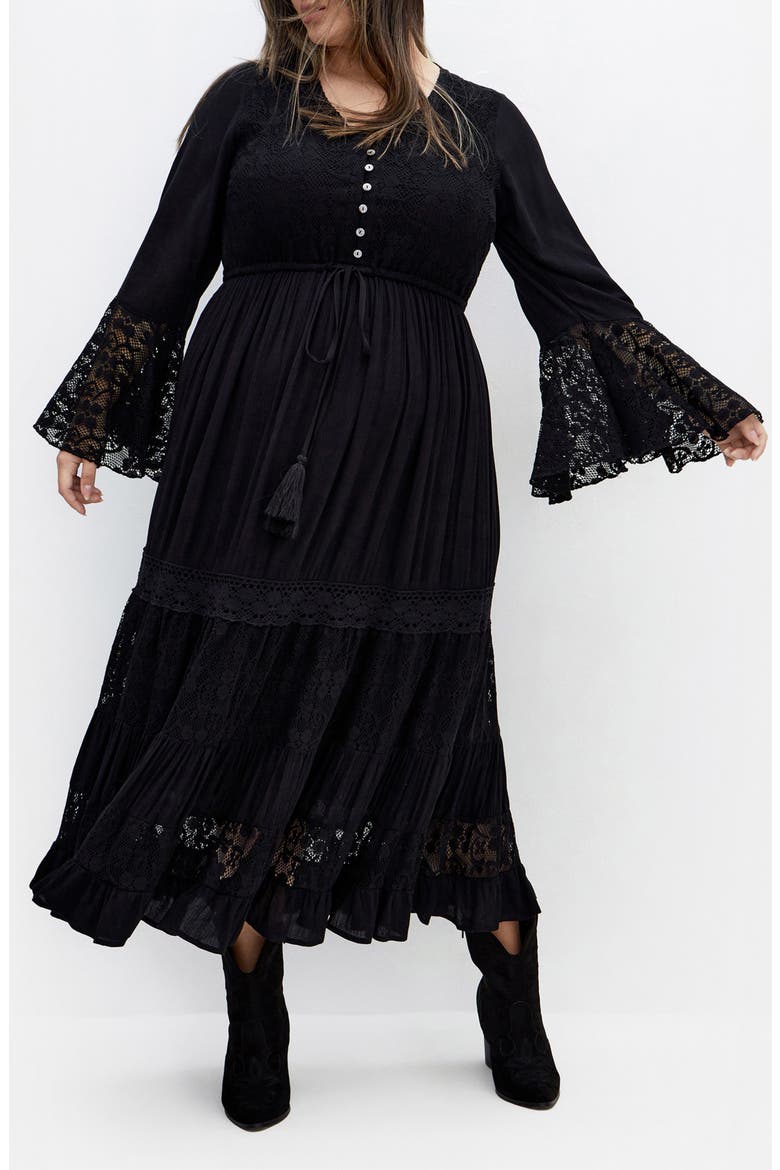 Dulce Lace Detail Long Sleeve Maxi Dress
