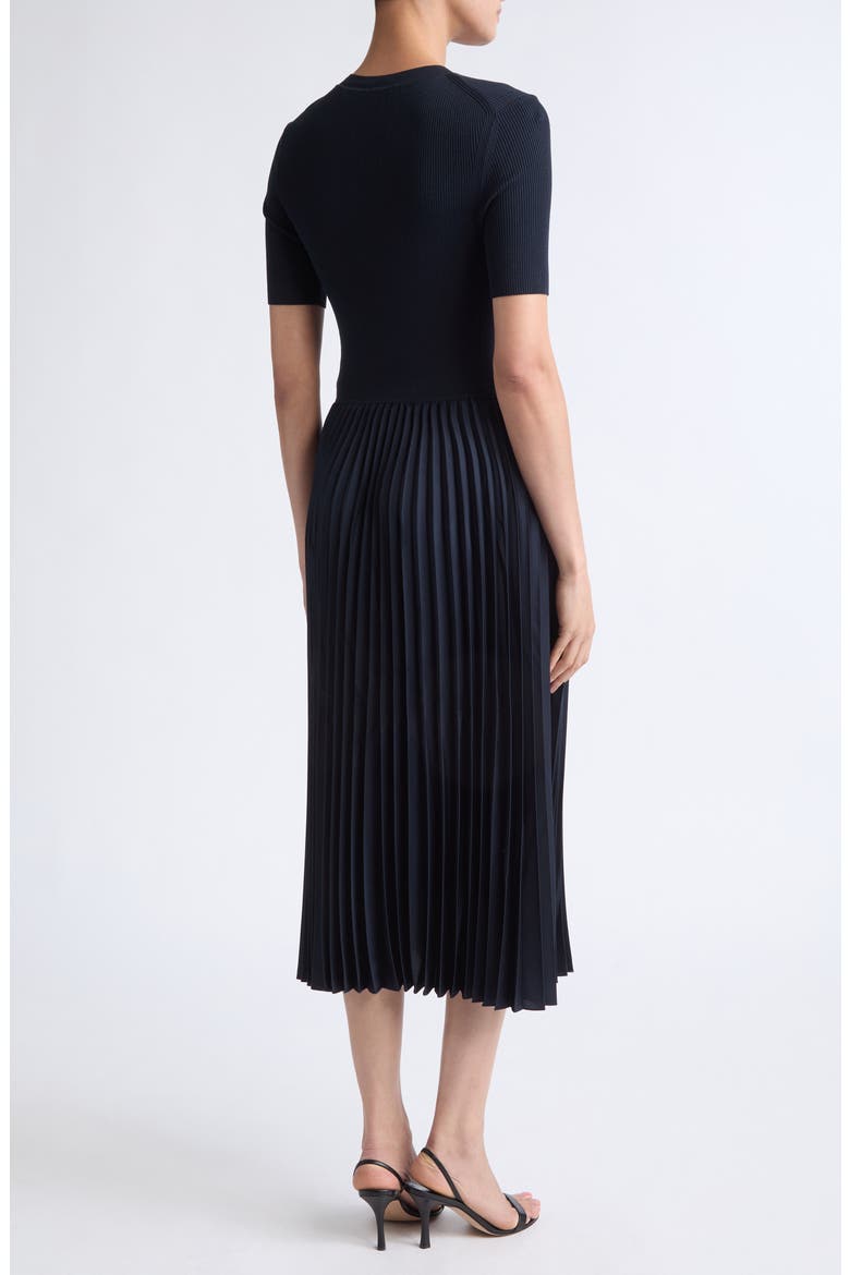 Fadridi Short Sleeve Mixed Media Midi Dress