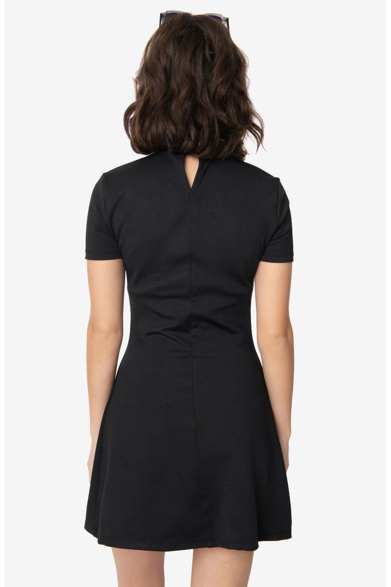 Mock Neck Short Sleeve Wave Maker Shift Dress