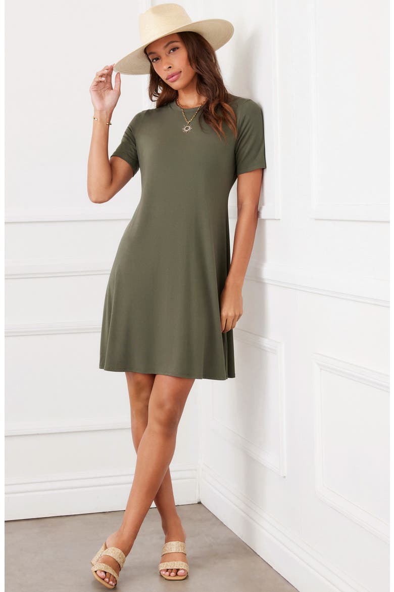 Short Sleeve Sheath Dress