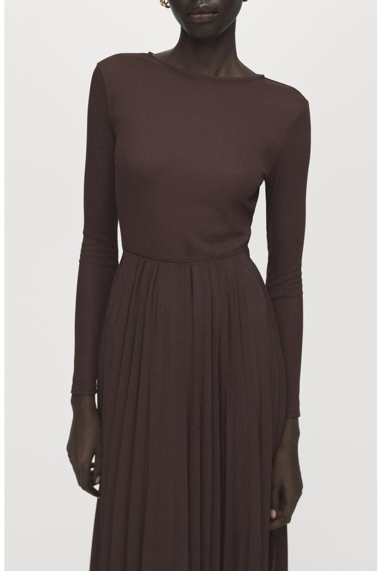 Long Sleeve Pleated Midi Dress